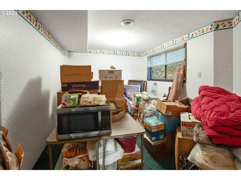 207 Laskey Road Reedsport OR 97467