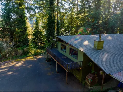 207 Laskey Road Reedsport OR 97467