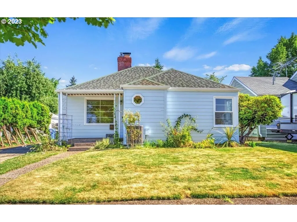 1395 Pearl Street Ne Salem OR 97301