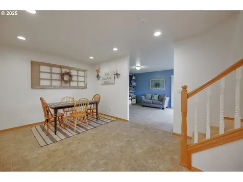 1622 SW Alexandria Street Mcminnville OR 97128