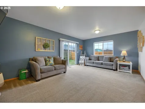 1622 SW Alexandria Street Mcminnville OR 97128