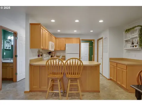 1622 SW Alexandria Street Mcminnville OR 97128
