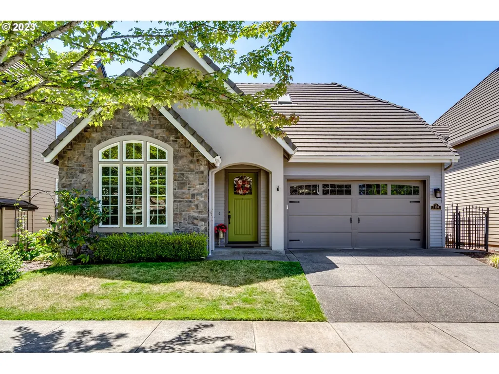 1174 Skylark Lane Eugene OR 97401