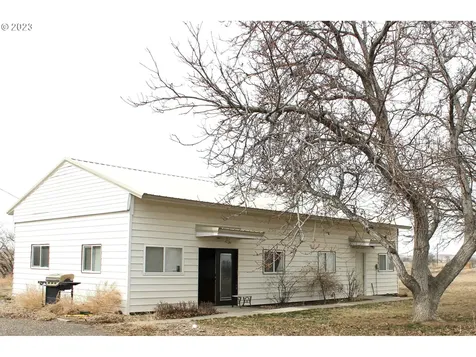 4320 Community Road Ontario OR 97914