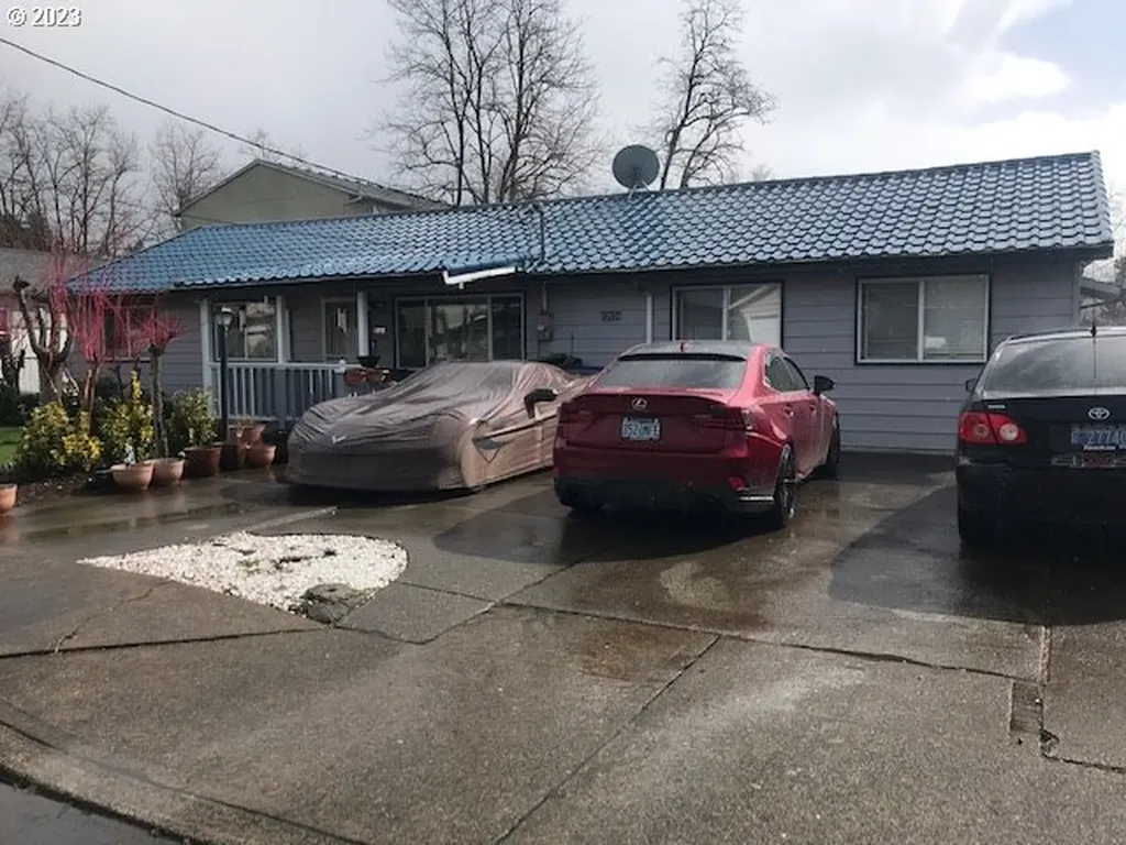 12024 Se Raymond Street Portland OR 97266