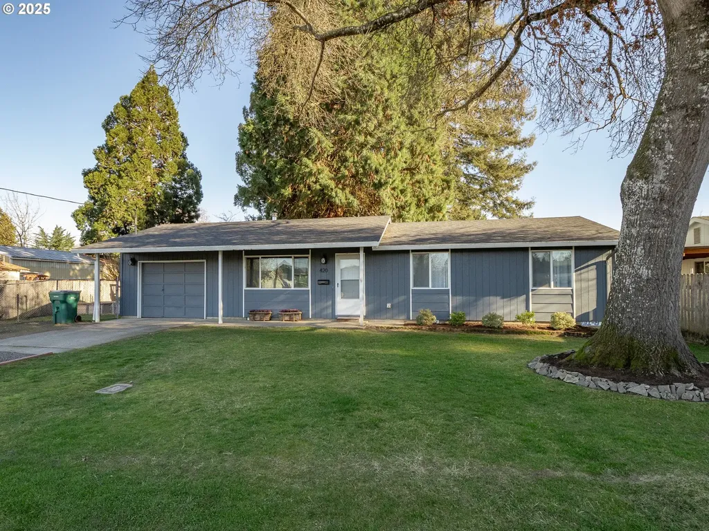 420 S Lincoln Street Newberg OR 97132