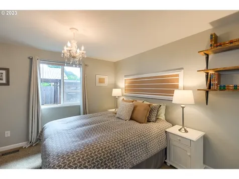420 S Lincoln Street Newberg OR 97132
