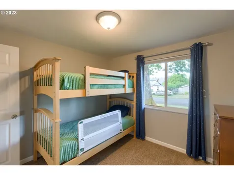 420 S Lincoln Street Newberg OR 97132