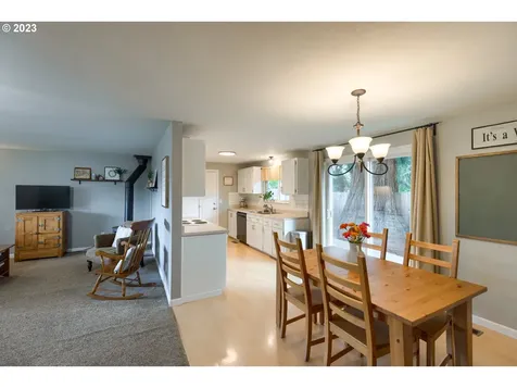 420 S Lincoln Street Newberg OR 97132