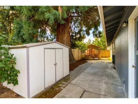 420 S Lincoln Street Newberg OR 97132