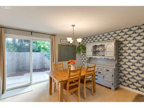 420 S Lincoln Street Newberg OR 97132