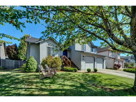 1851 Nw 26th Avenue Camas WA 98607