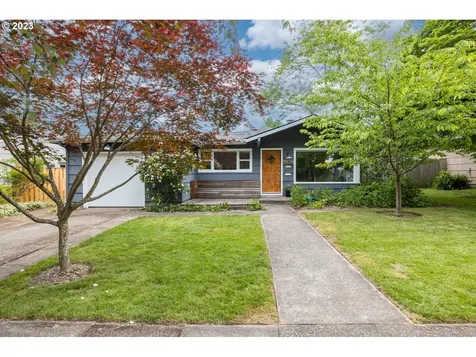 7809 Se Sherman Street Portland OR 97215