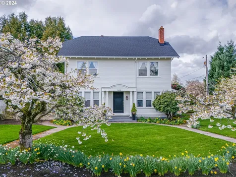 2605 Se 67th Avenue Portland OR 97206