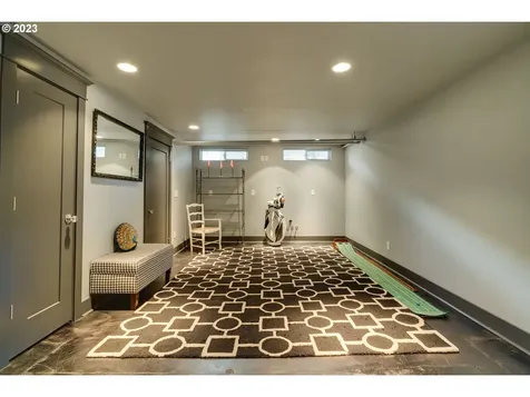 2605 Se 67th Avenue Portland OR 97206