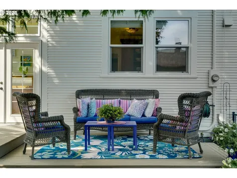2605 Se 67th Avenue Portland OR 97206