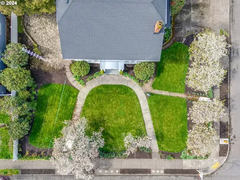 2605 Se 67th Avenue Portland OR 97206
