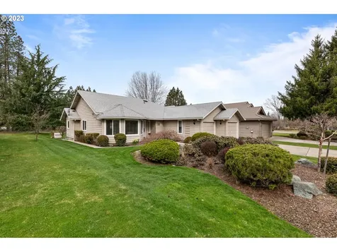 130 Twisted Pines Drive Grants Pass OR 97527