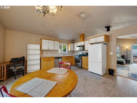 1215 N First Avenue Rockaway Beach OR 97136