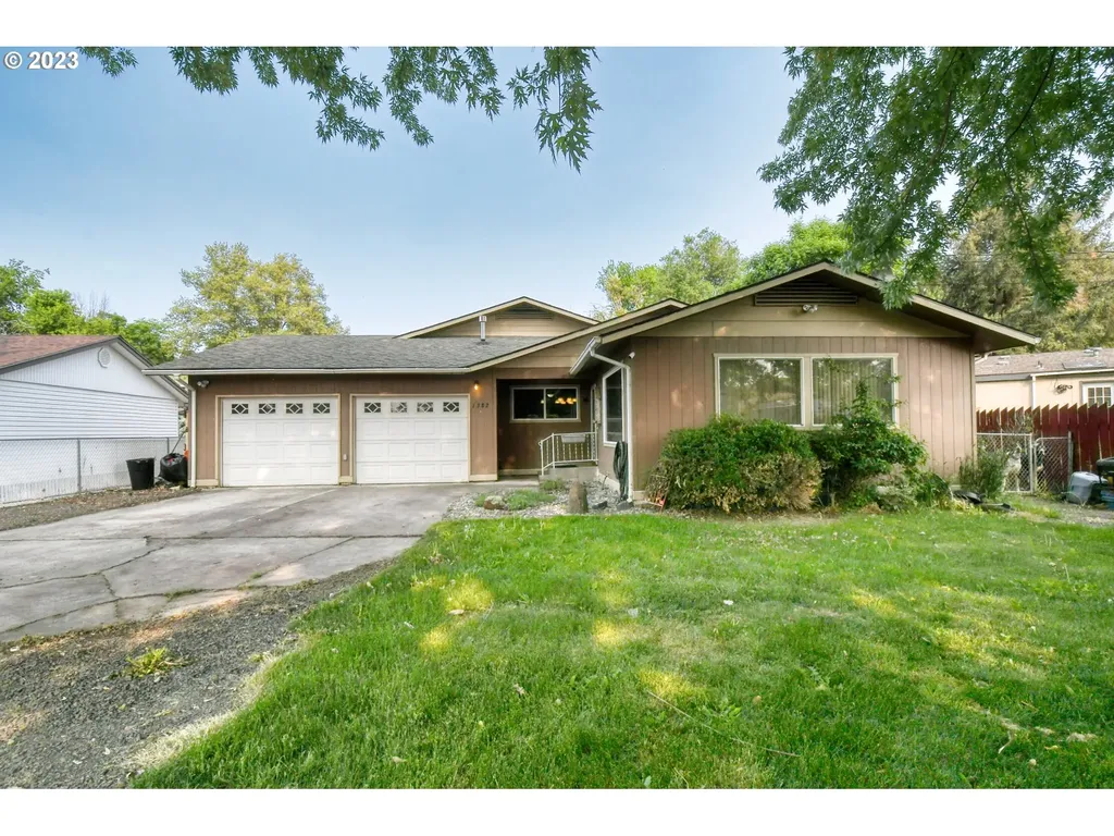 1382 Sw 39th Street Pendleton OR 97801