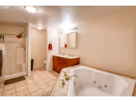 1382 Sw 39th Street Pendleton OR 97801