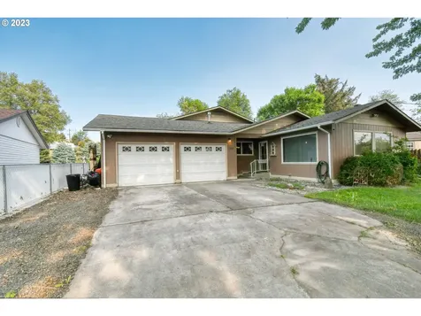 1382 Sw 39th Street Pendleton OR 97801