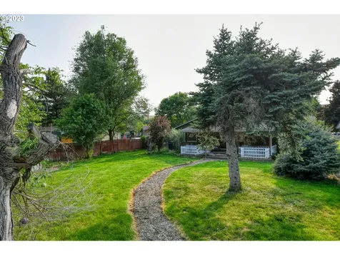 1382 Sw 39th Street Pendleton OR 97801