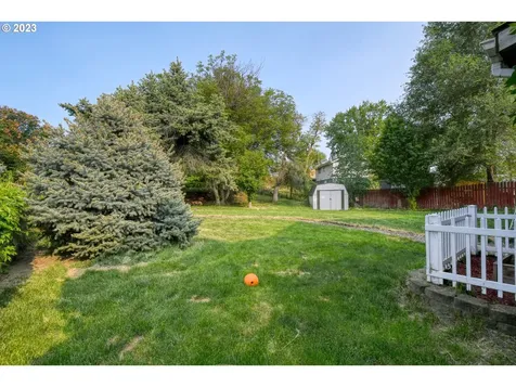 1382 Sw 39th Street Pendleton OR 97801