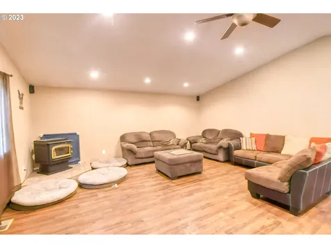1382 Sw 39th Street Pendleton OR 97801