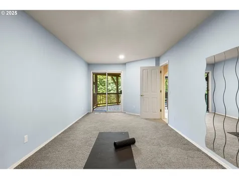 262 NW Royal Boulevard Portland OR 97210