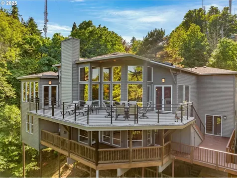 262 NW Royal Boulevard Portland OR 97210
