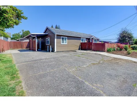 214 39th Street Washougal WA 98671