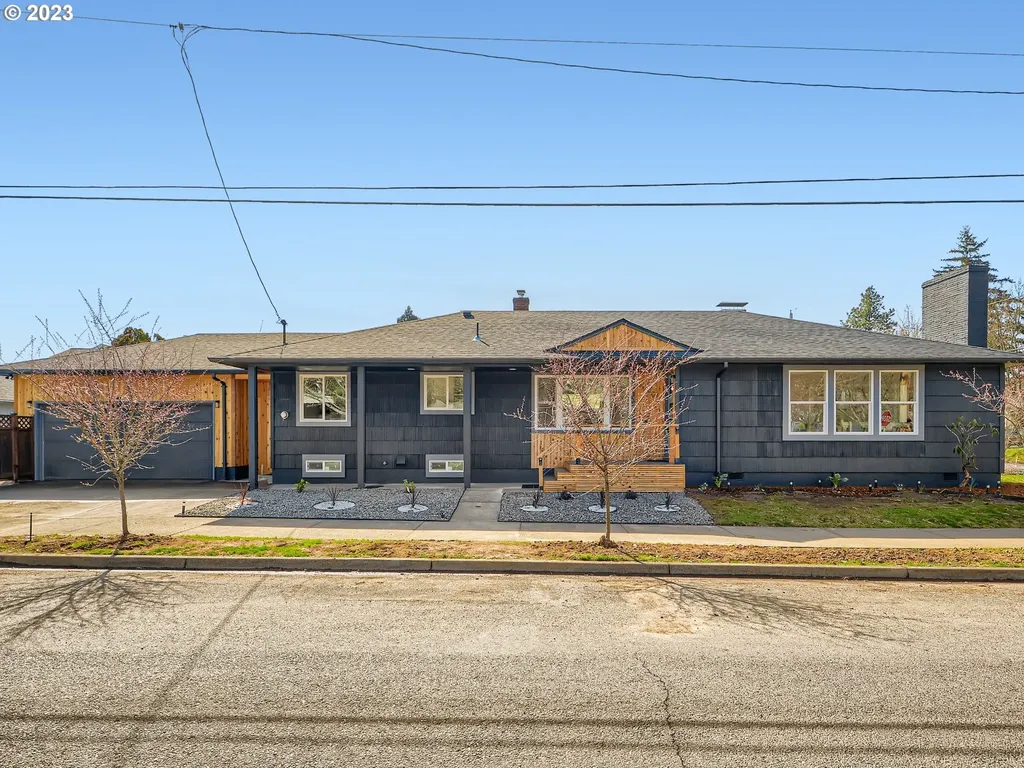 7010 Se Clinton Street Portland OR 97206
