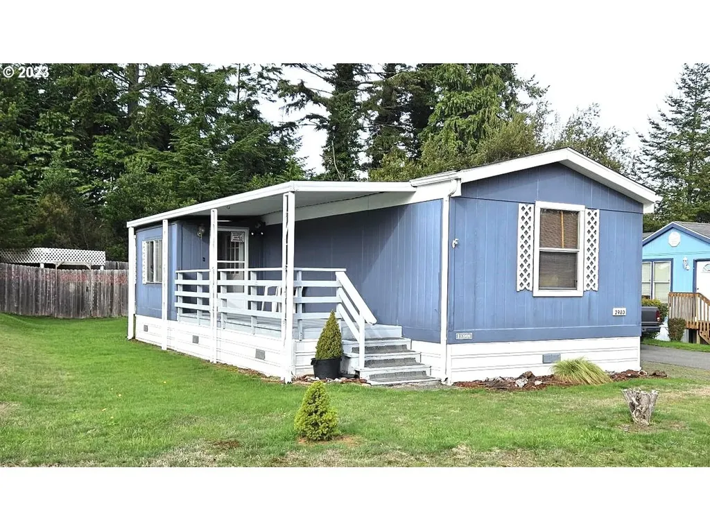 2980 Leaf Terrace Coos Bay OR 97420