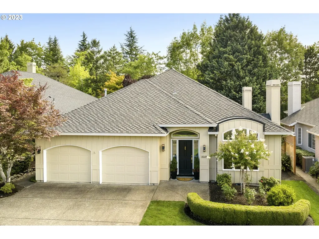 4326 Nw Tamoshanter Way Portland OR 97229