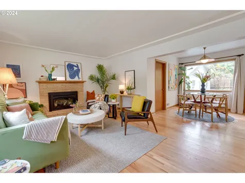5435 Sw 50th Avenue Portland OR 97221