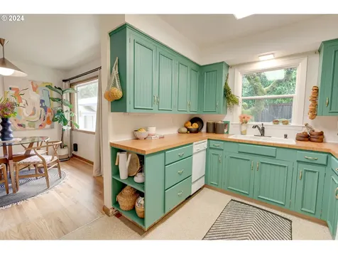 5435 Sw 50th Avenue Portland OR 97221