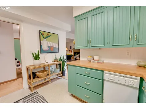 5435 Sw 50th Avenue Portland OR 97221