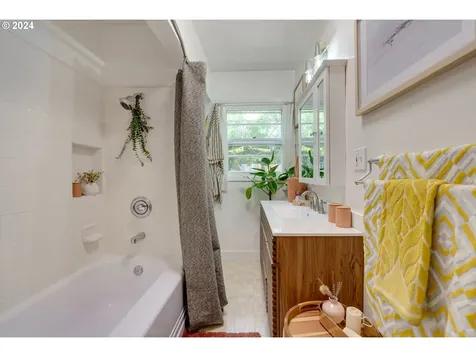5435 Sw 50th Avenue Portland OR 97221