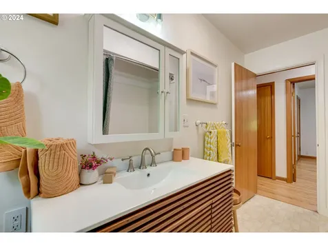5435 Sw 50th Avenue Portland OR 97221