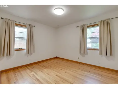 5435 Sw 50th Avenue Portland OR 97221
