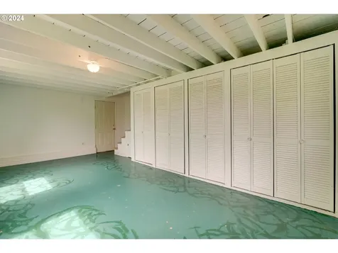 5435 Sw 50th Avenue Portland OR 97221