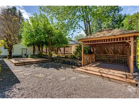 5435 Sw 50th Avenue Portland OR 97221