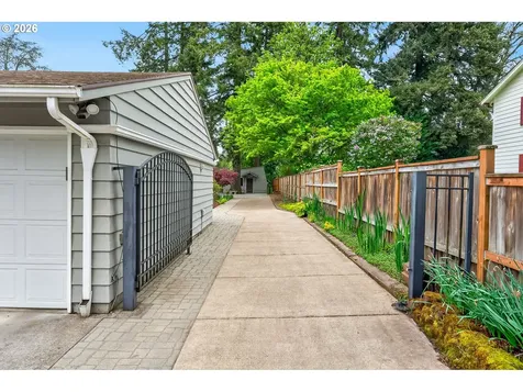 12040 SW 116th Avenue Tigard OR 97223