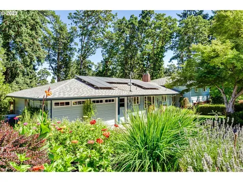 55 W 35th Avenue Eugene OR 97405