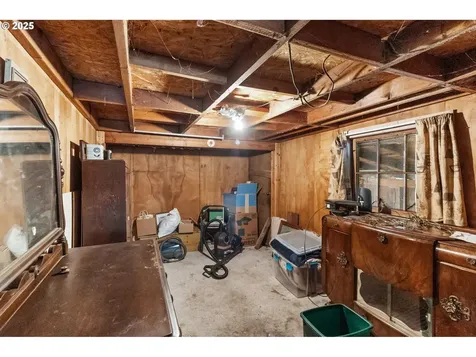79102 N River Road Cottage Grove OR 97424