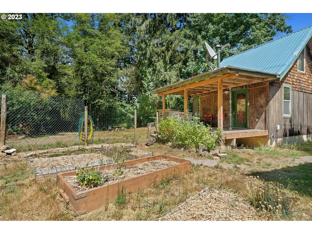 28095 Trask River Road Tillamook OR 97141