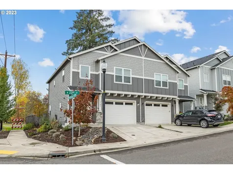 1701 N 23rd Street Washougal WA 98671