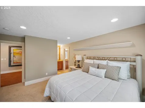11119 SE Linny Lane Boring OR 97009