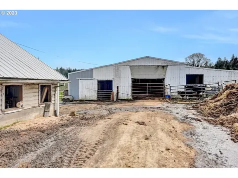 25961 Highway 47 Gaston OR 97119